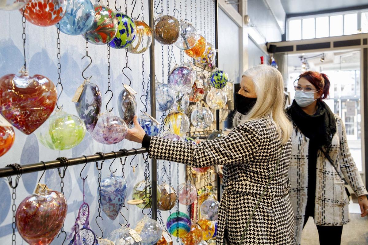 دکوراسیون مغازه کوچک