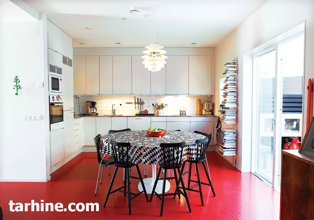 آشپزخانه کف قرمز