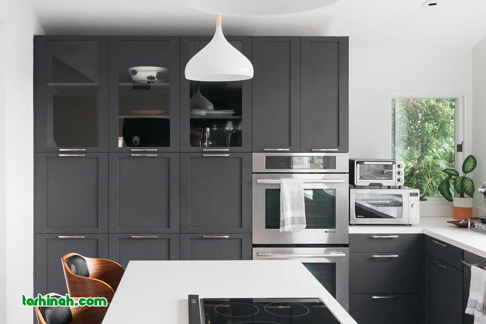 کابینت های گلاس رنگ مشکی