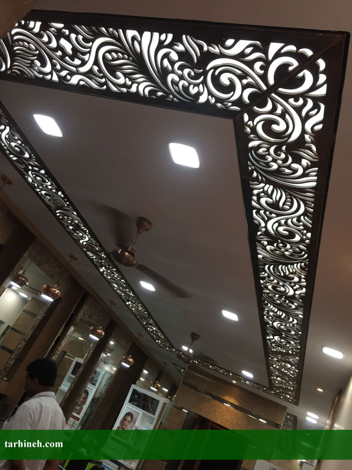 سقف کاذب شیشه ای